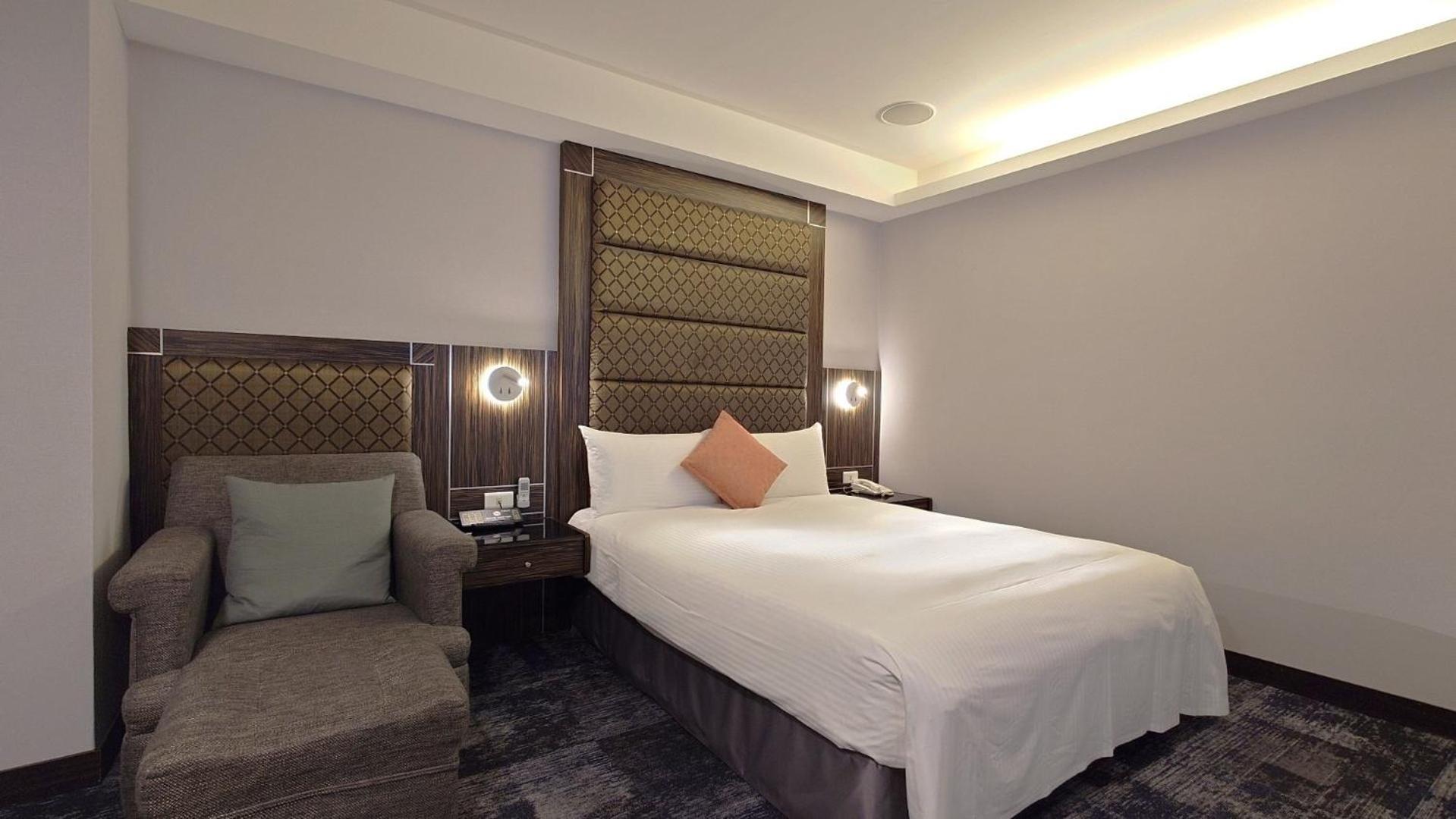 Hub Hotel - Zhongshan Branch Тайбей Екстер'єр фото