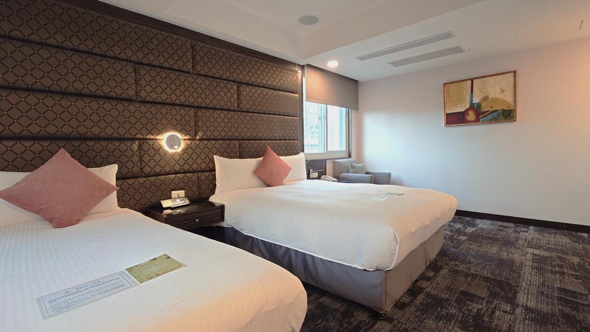Hub Hotel - Zhongshan Branch Тайбей Екстер'єр фото